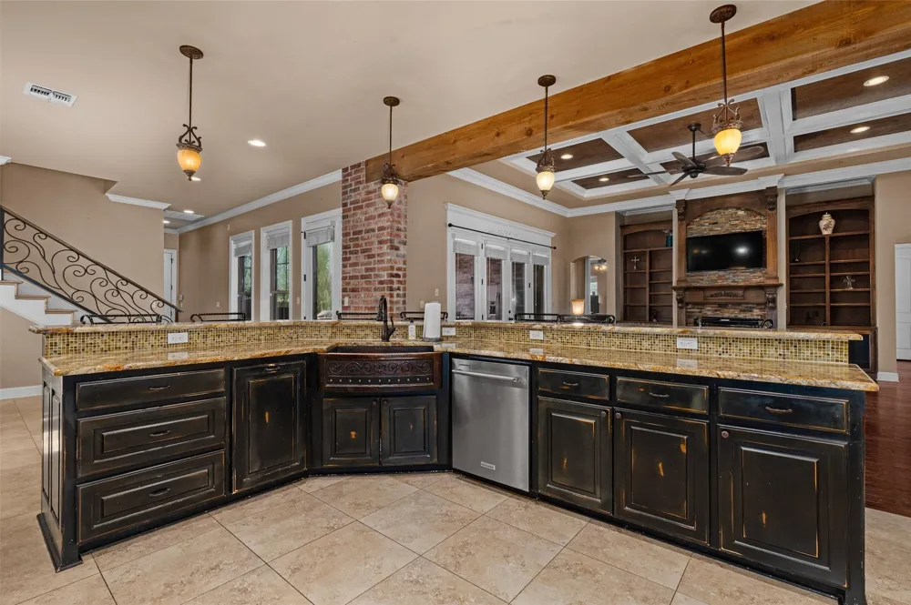 107 Colonel Burt Drive Benton, LA 71006