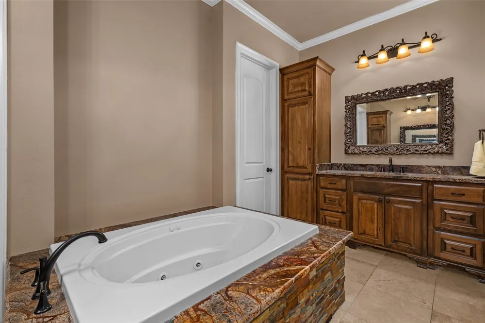 107 Colonel Burt Drive Benton, LA 71006