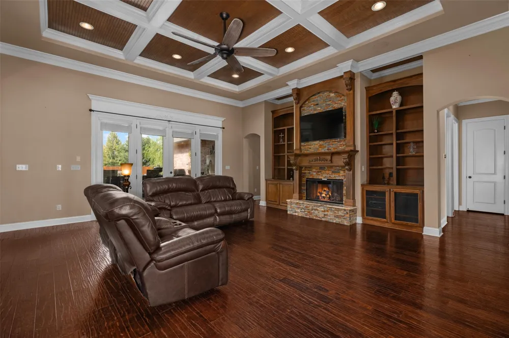107 Colonel Burt Drive Benton, LA 71006