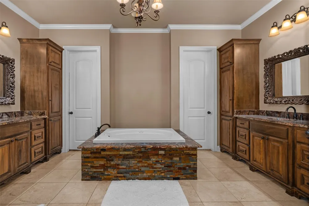 107 Colonel Burt Drive Benton, LA 71006