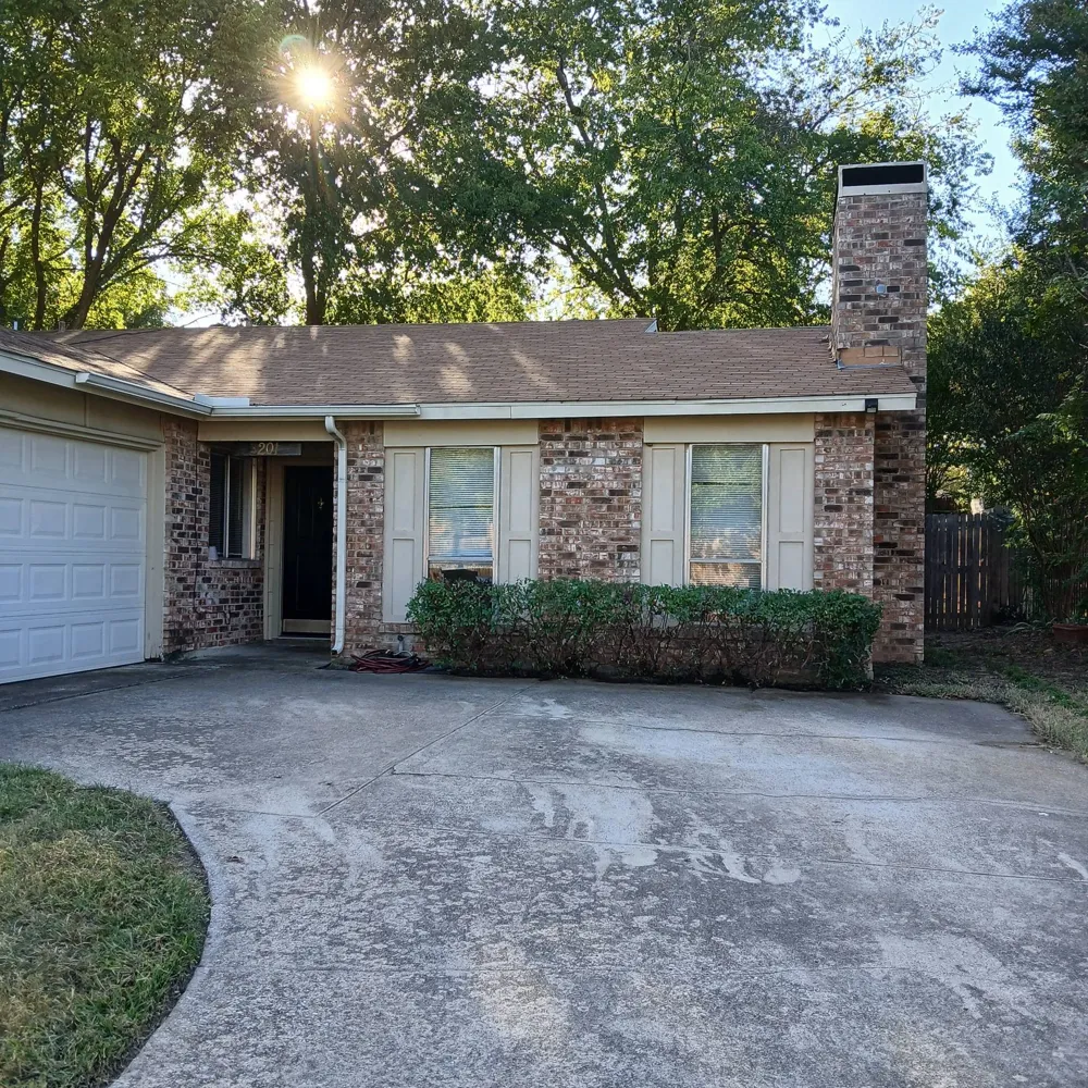 3201 Willow Bend Bedford, TX 76021