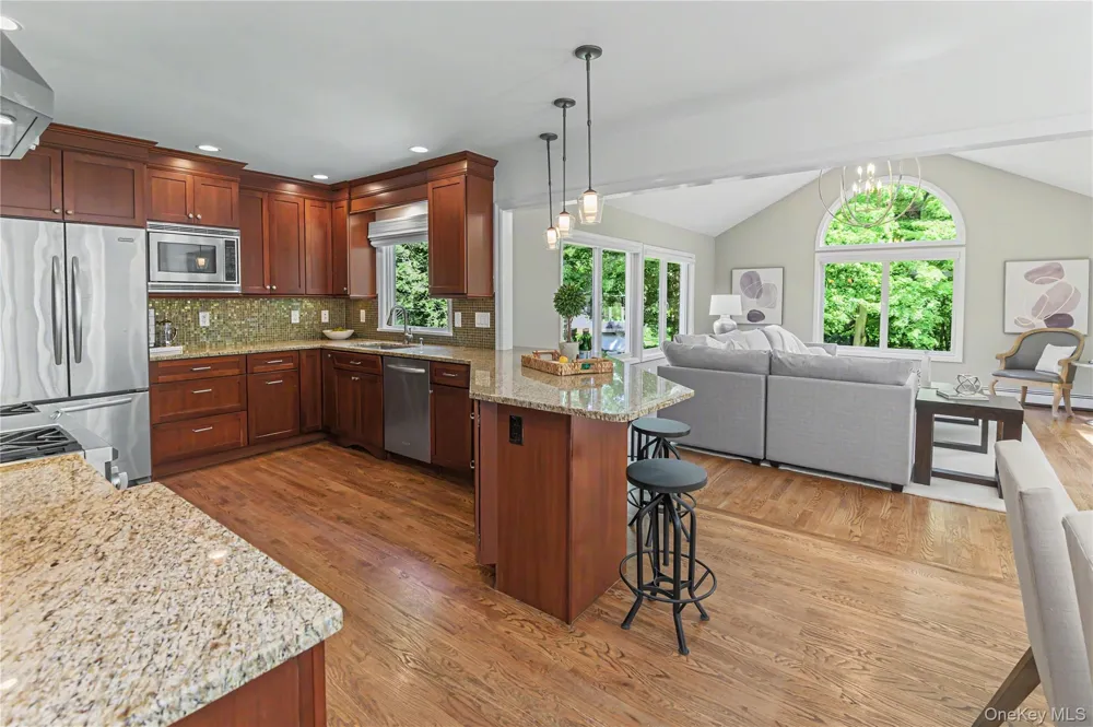 139 Smith Ridge Road South Salem, NY 10590