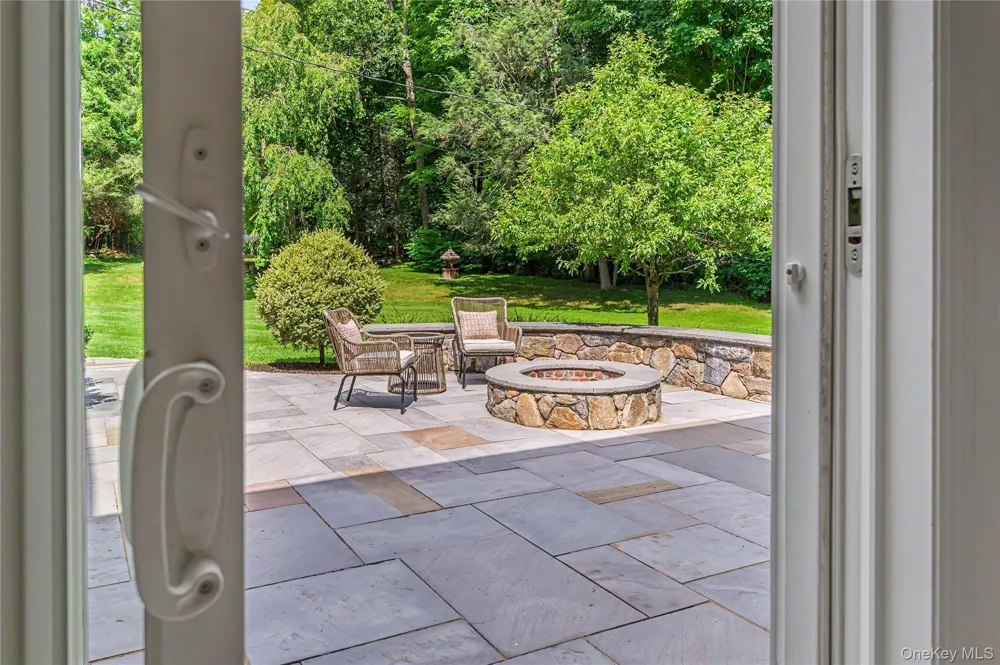 139 Smith Ridge Road South Salem, NY 10590