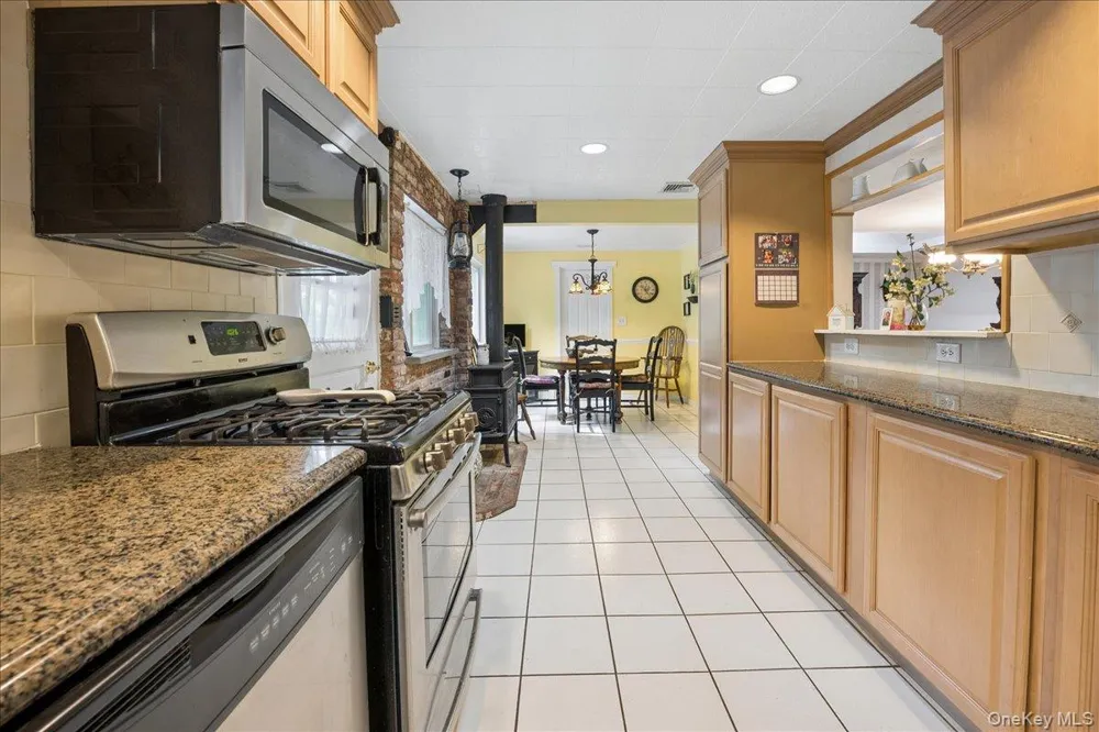 32 Carolina Drive New City, NY 10956