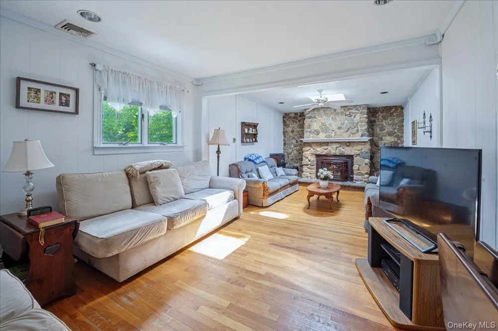 32 Carolina Drive New City, NY 10956