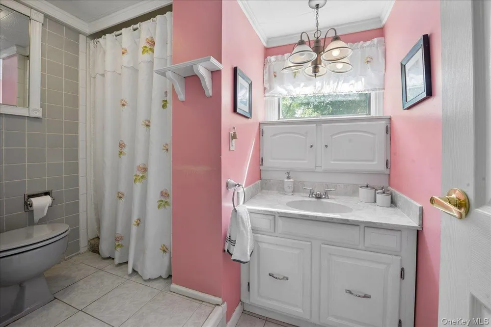 32 Carolina Drive New City, NY 10956