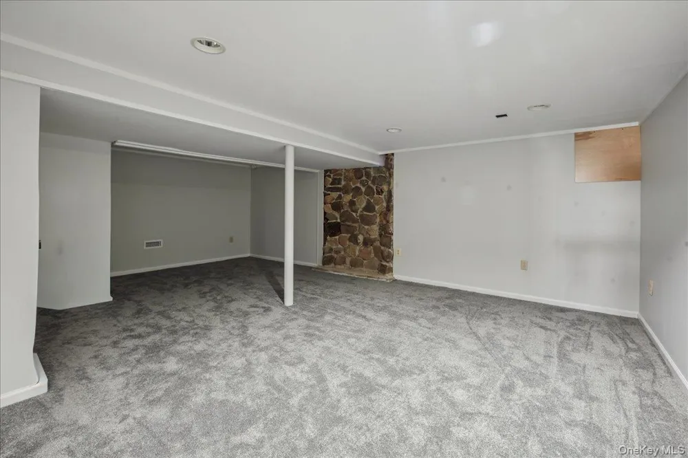 32 Carolina Drive New City, NY 10956