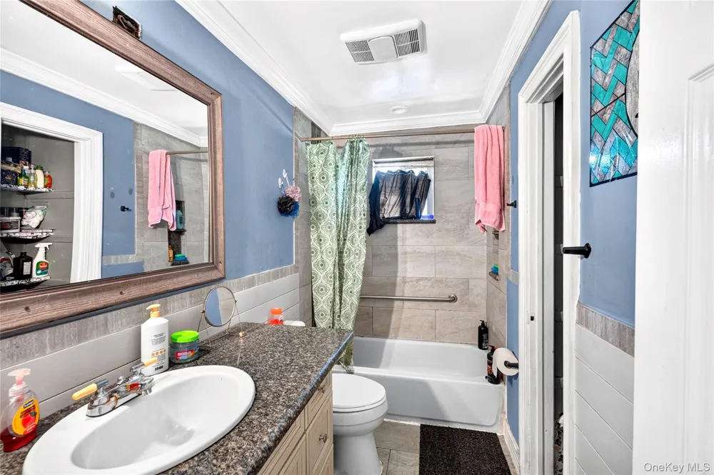 2109 Orinoco Drive West Islip, NY 11795