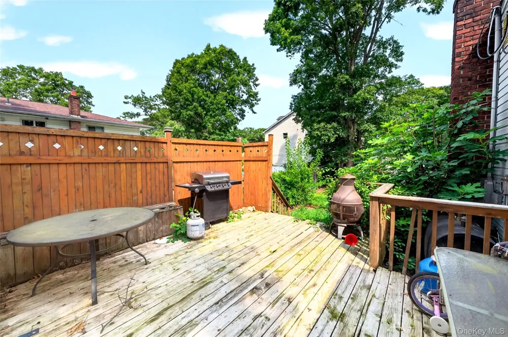 2109 Orinoco Drive West Islip, NY 11795