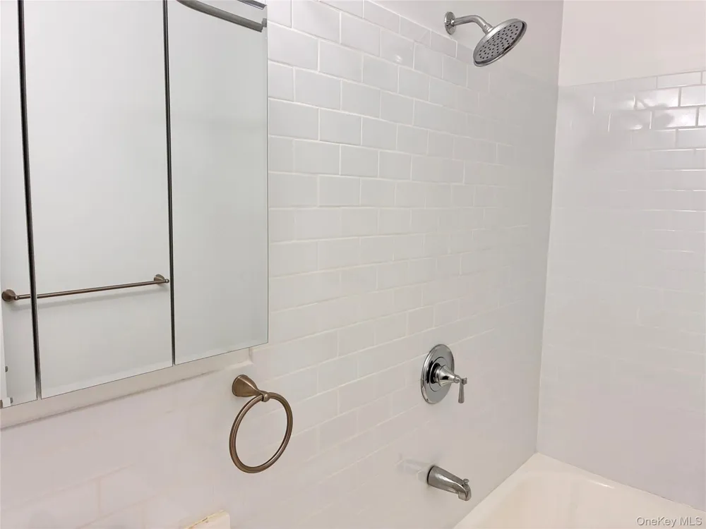 2685 Creston Avenue #1B Bronx, NY 10468