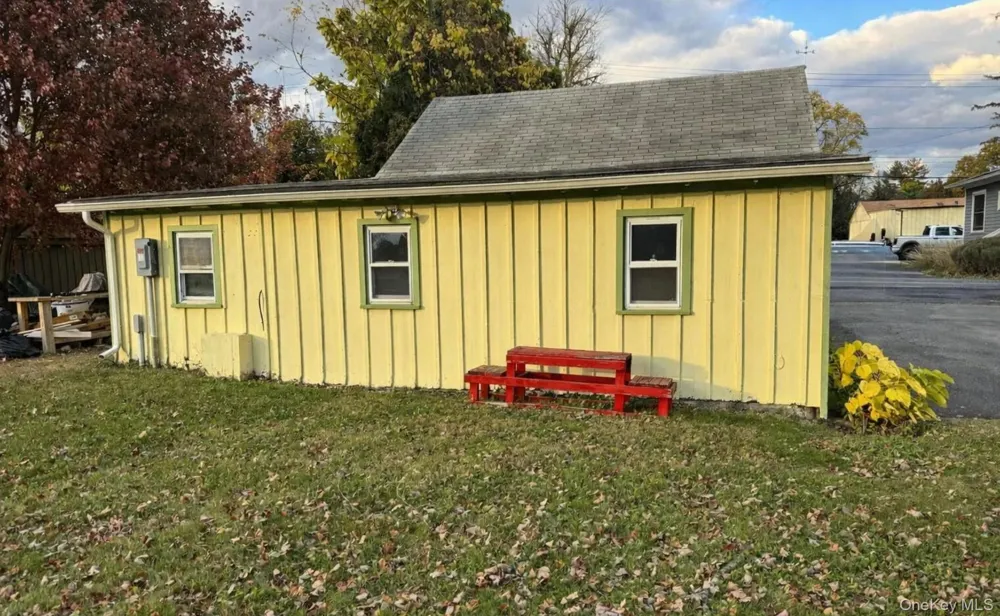 7217 Albany Post Road Red Hook, NY 12572