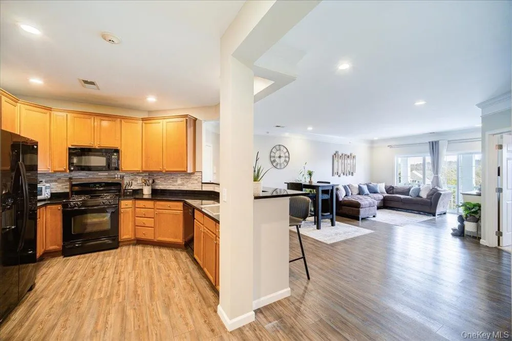 416 Saratoga Lane Fishkill, NY 12524
