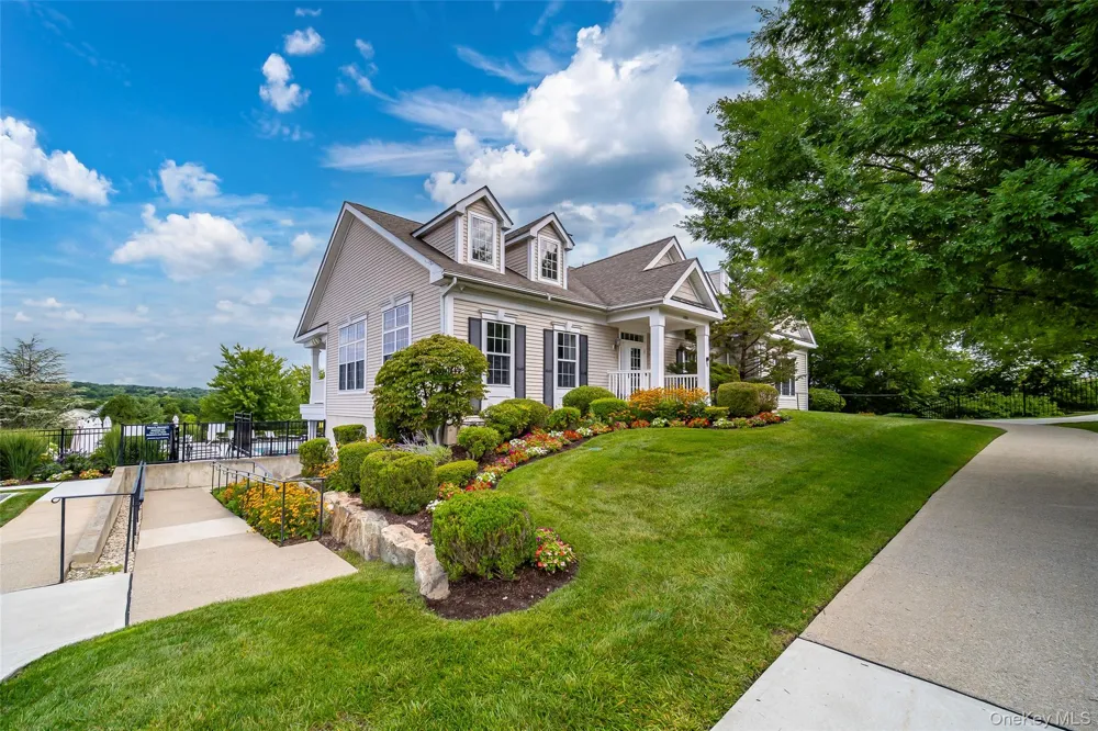 416 Saratoga Lane Fishkill, NY 12524
