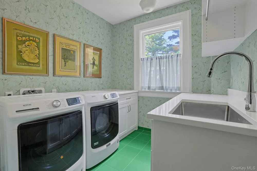 215 Soundview Avenue White Plains, NY 10606