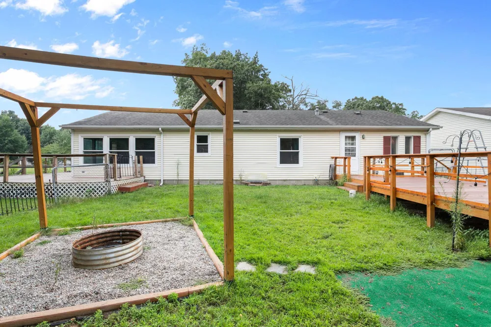 70955 Ironwood Drive Niles, MI 49120