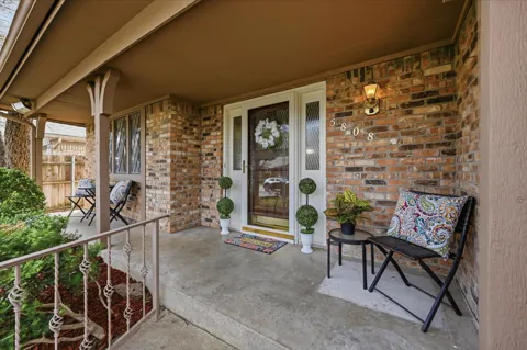 5808 Ridge Drive