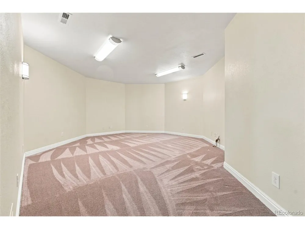 6619 Shannon Circle Kiowa, CO 80117