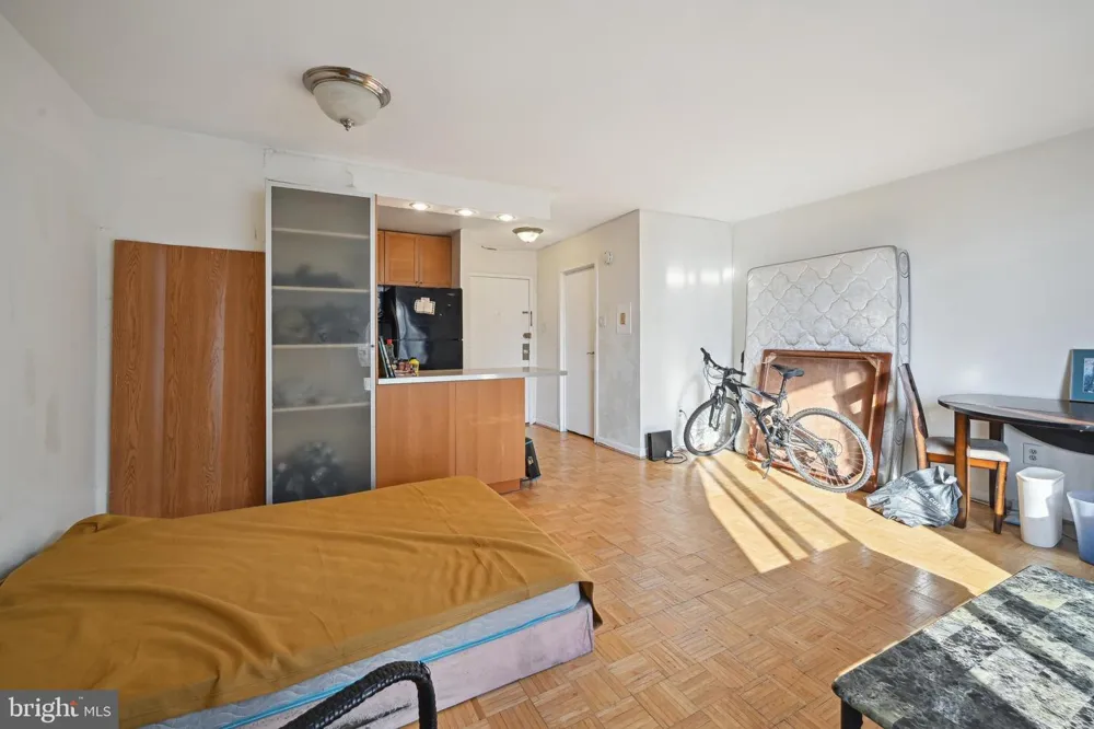 950 25TH NW #814N Washington, DC 20037