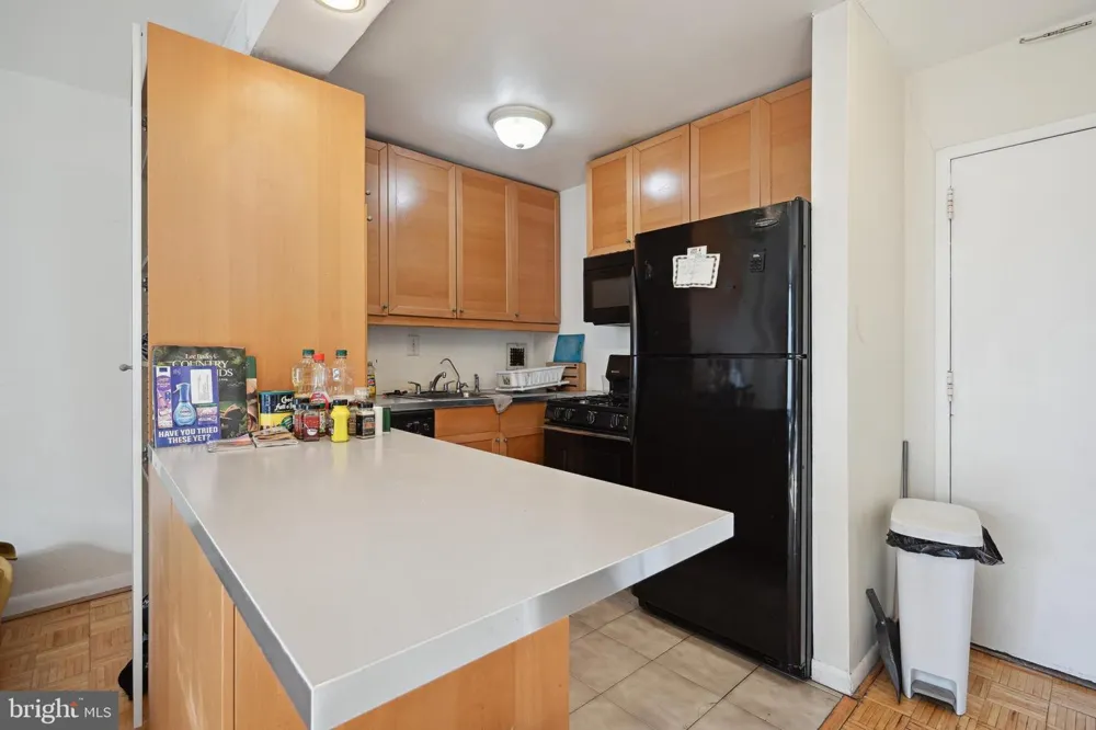 950 25TH NW #814N Washington, DC 20037