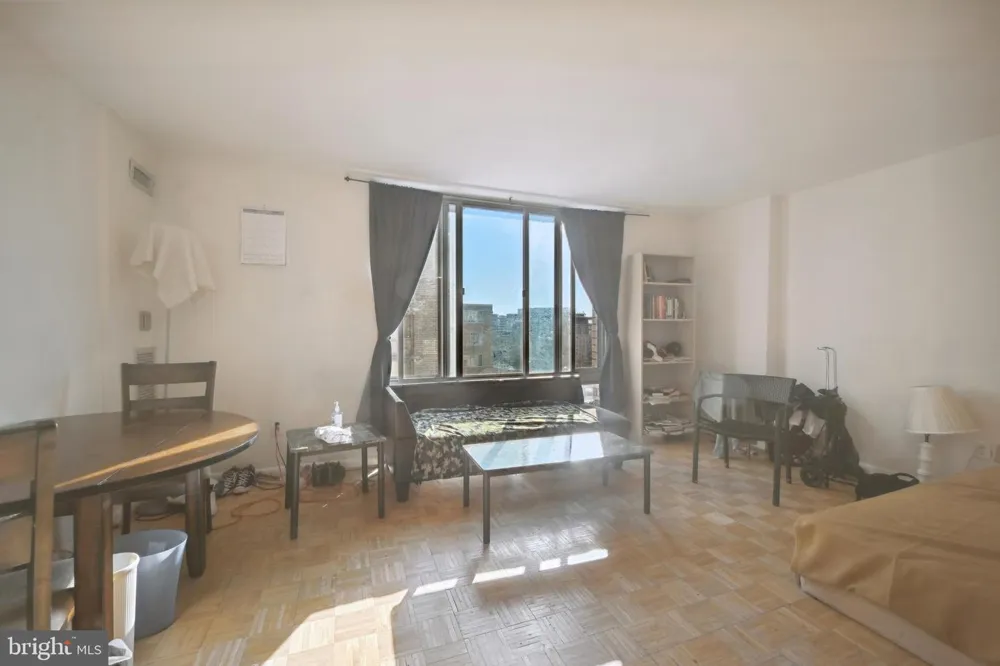 950 25TH NW #814N Washington, DC 20037