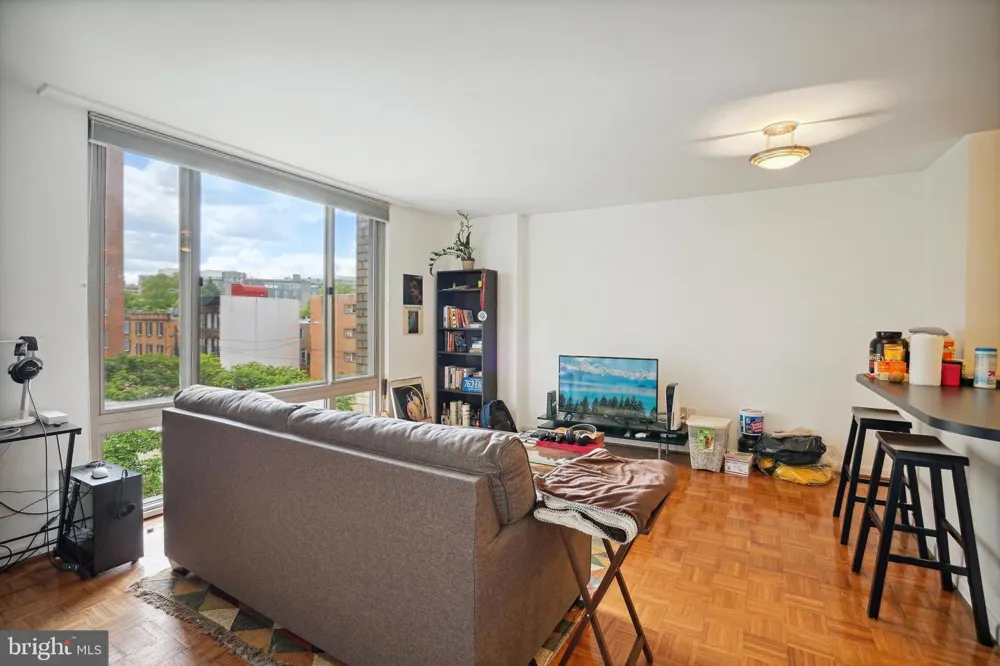 950 25TH NW #814N Washington, DC 20037
