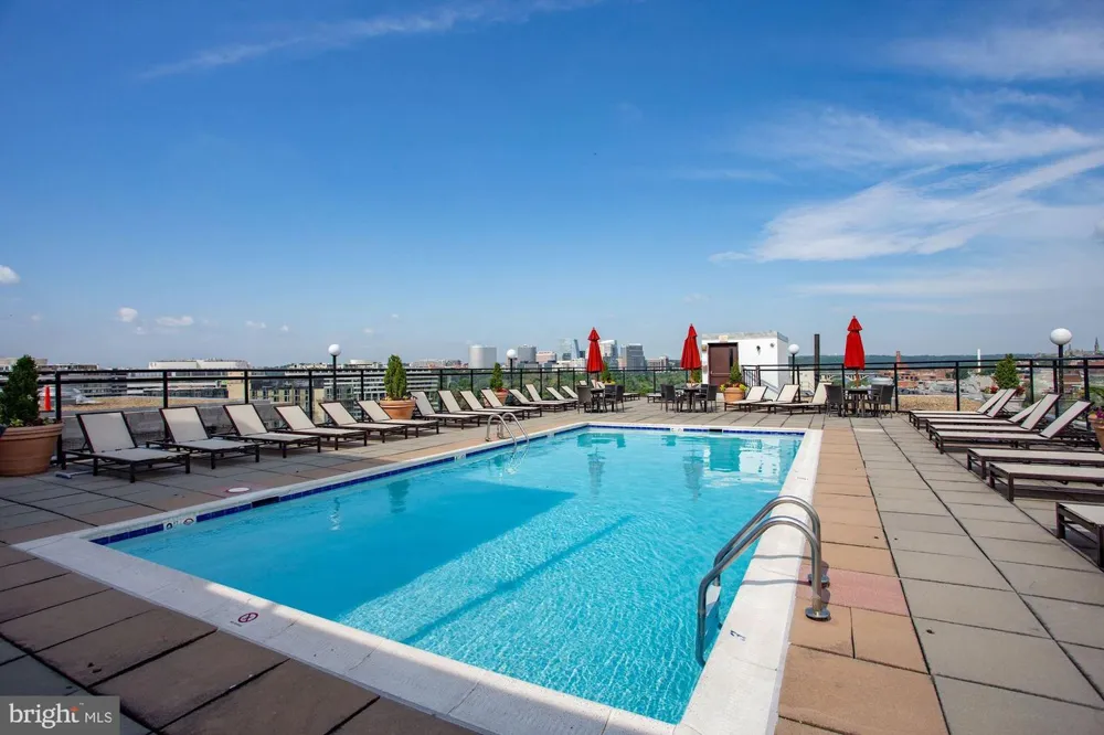 950 25TH NW #814N Washington, DC 20037