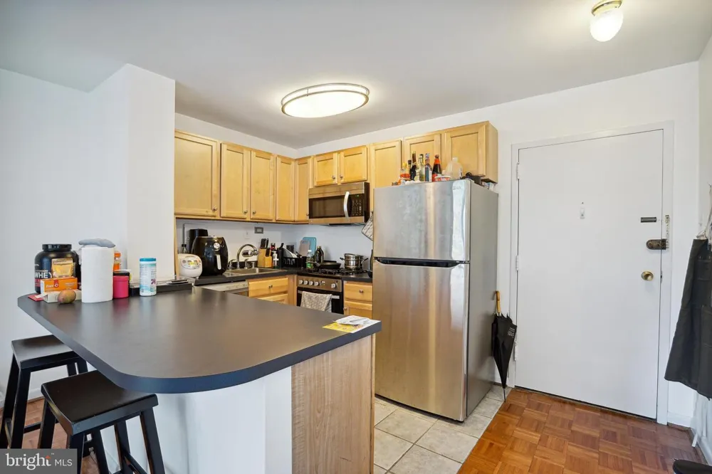950 25TH NW #814N Washington, DC 20037