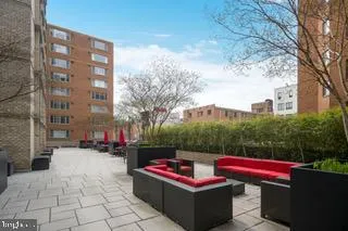 950 25TH NW #814N Washington, DC 20037