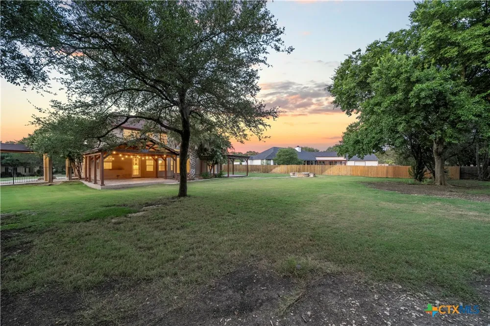 17 Horseshoe Court New Braunfels, TX 78132
