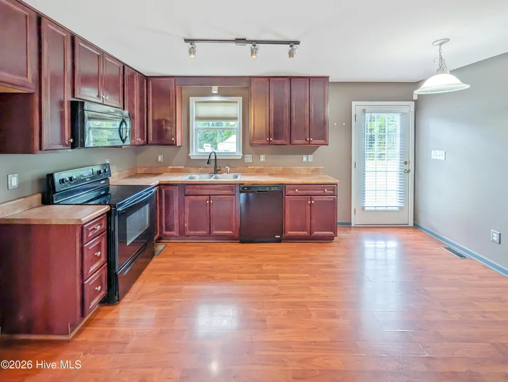 14 Patricia S Vann Court Dunn, NC 28334