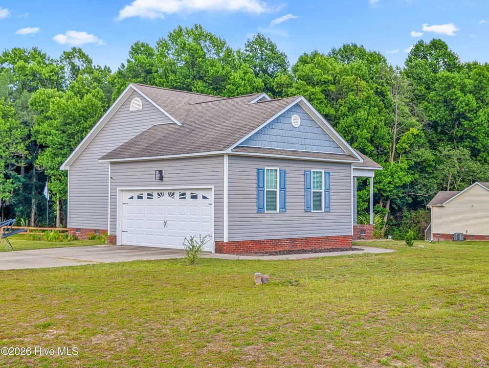 14 Patricia S Vann Court Dunn, NC 28334