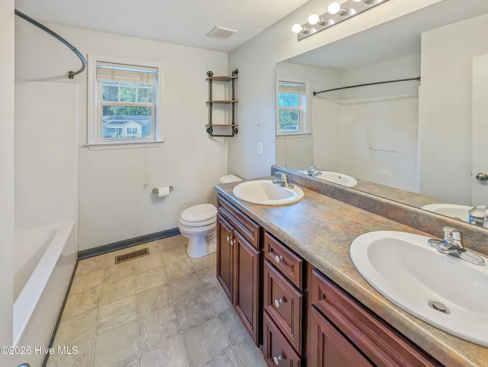 14 Patricia S Vann Court Dunn, NC 28334