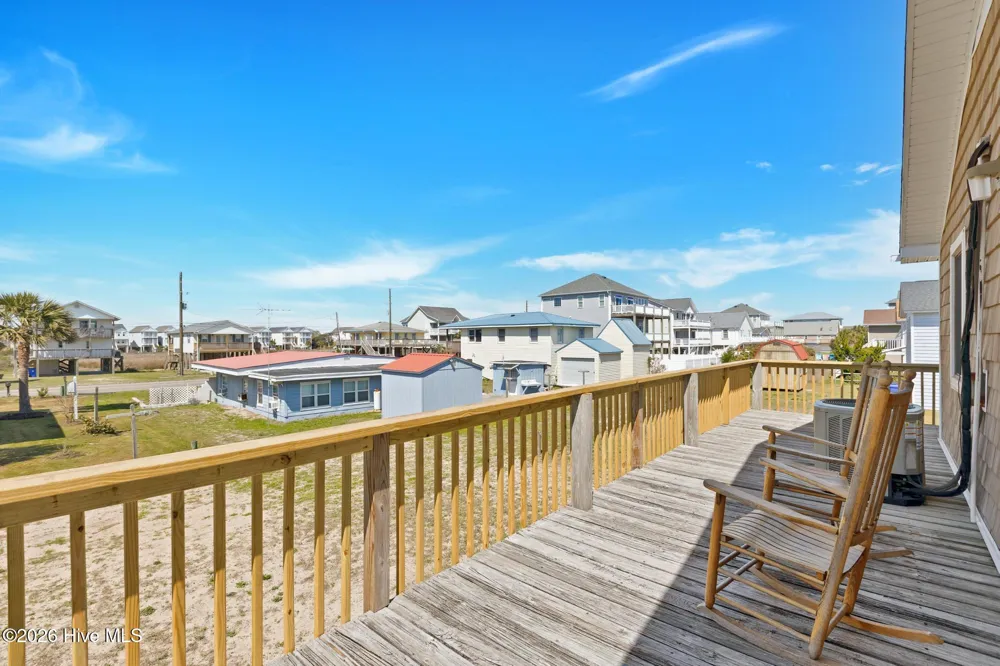 1303 Topsail Drive Surf City, NC 28445