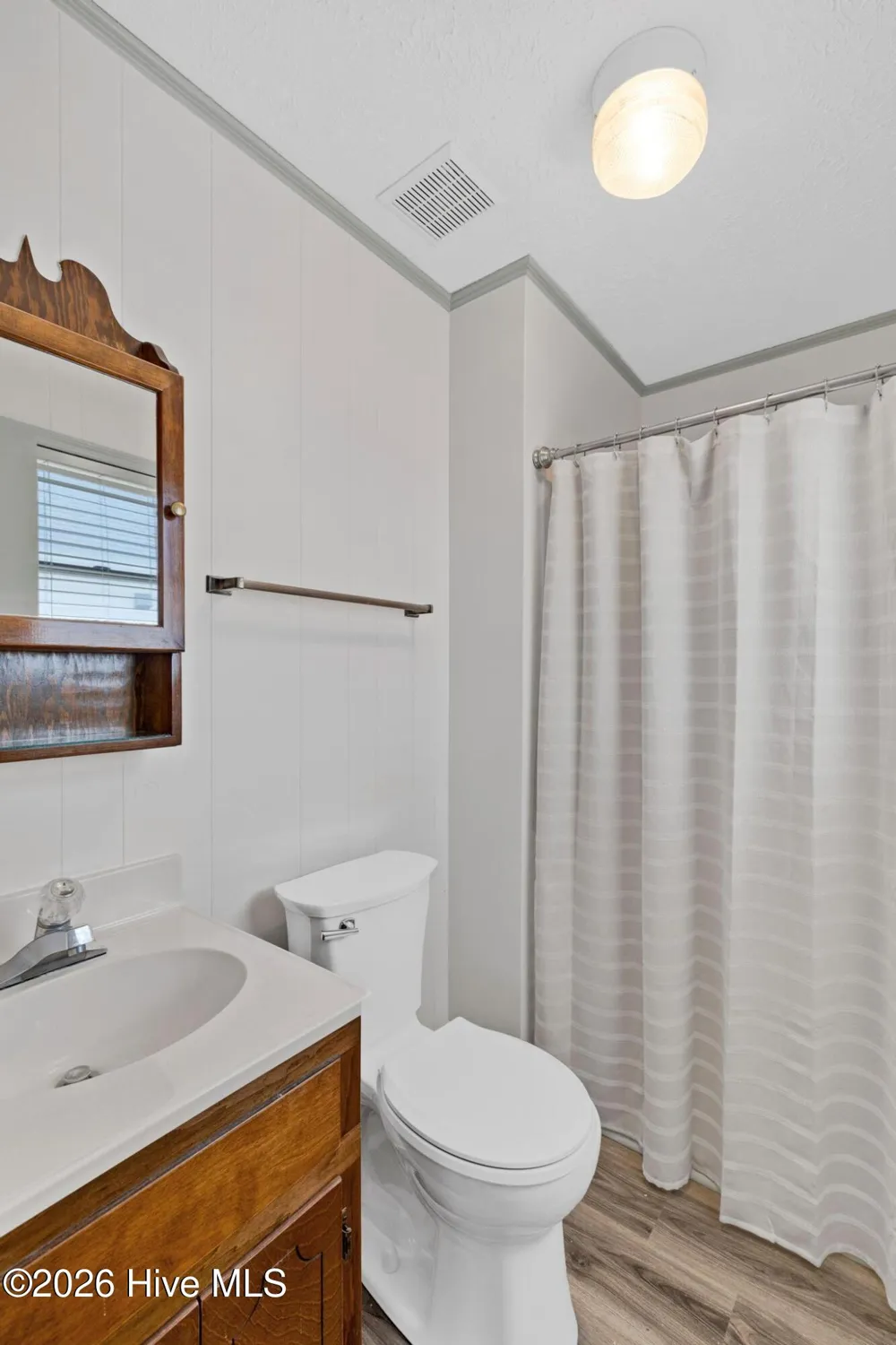 1303 Topsail Drive Surf City, NC 28445