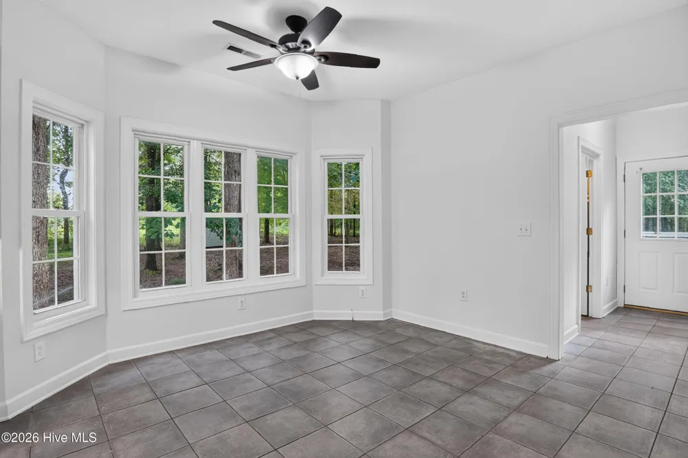 357 Seeview Lane Hertford, NC 27944