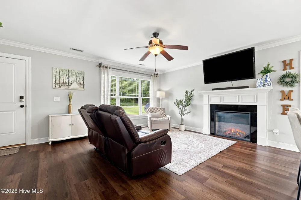 2746 Madison Hardee Road Ayden, NC 28513