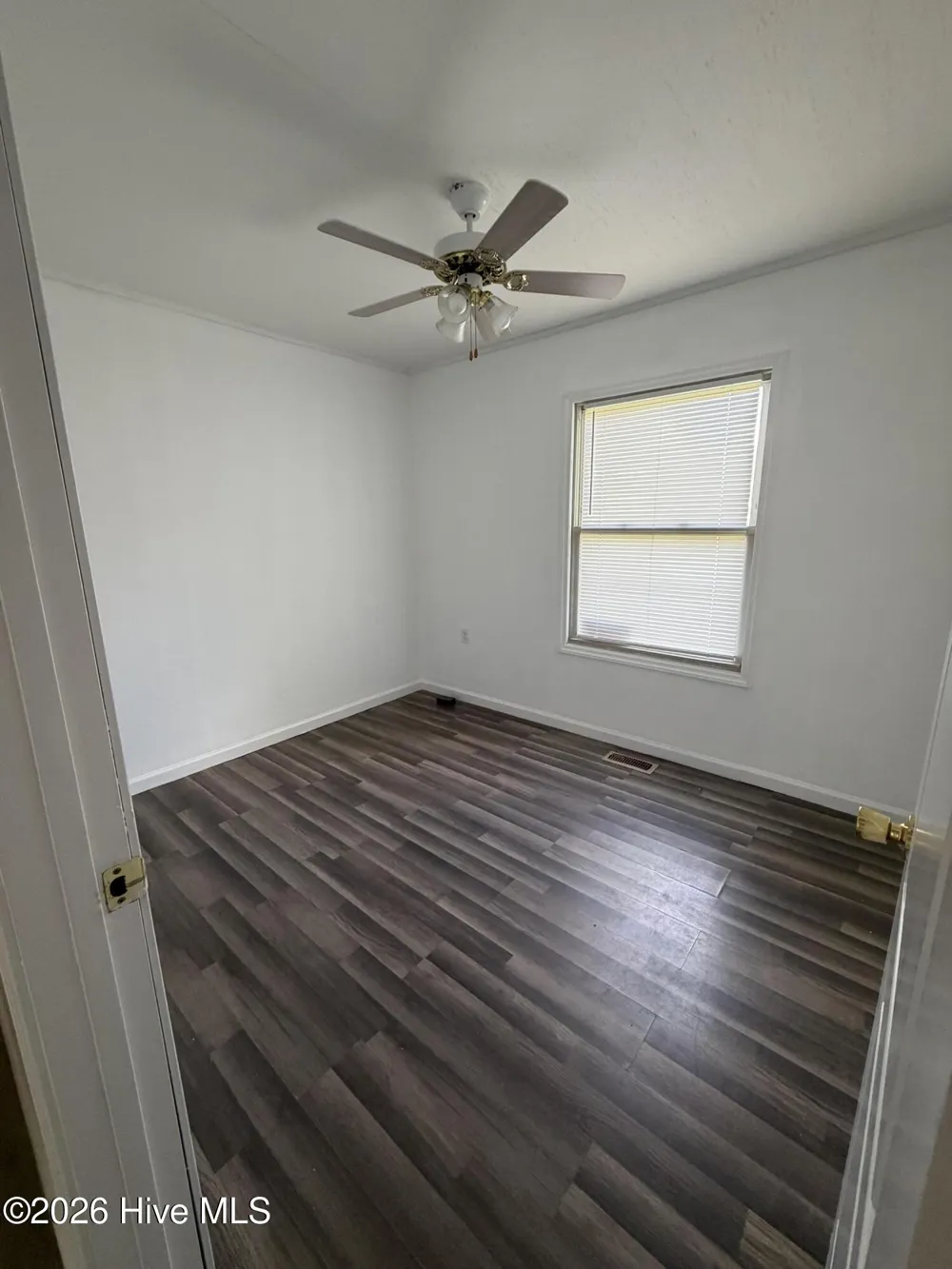 130 Freshwater Drive Hubert, NC 28539