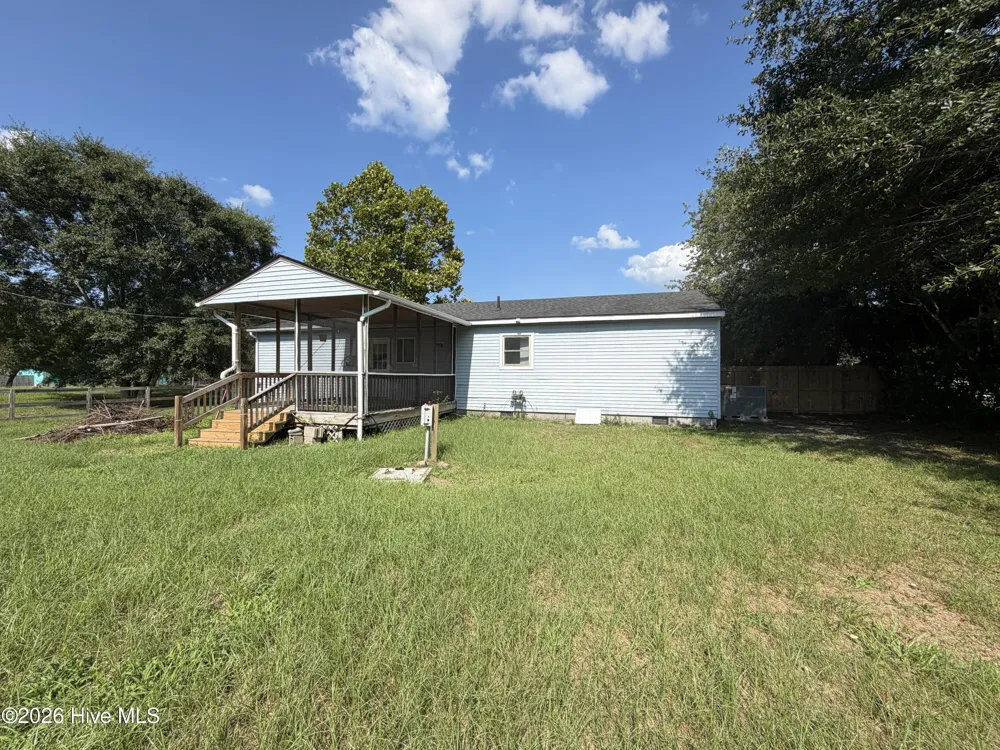 130 Freshwater Drive Hubert, NC 28539