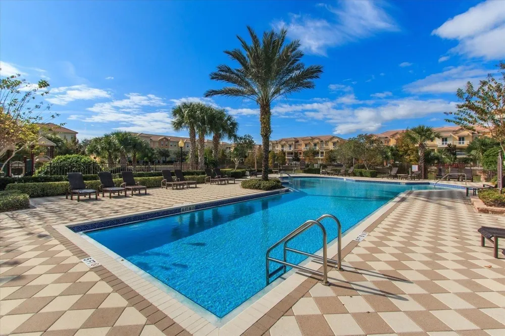 1495 LAKE GEORGE DRIVE Lake Mary, FL 32746