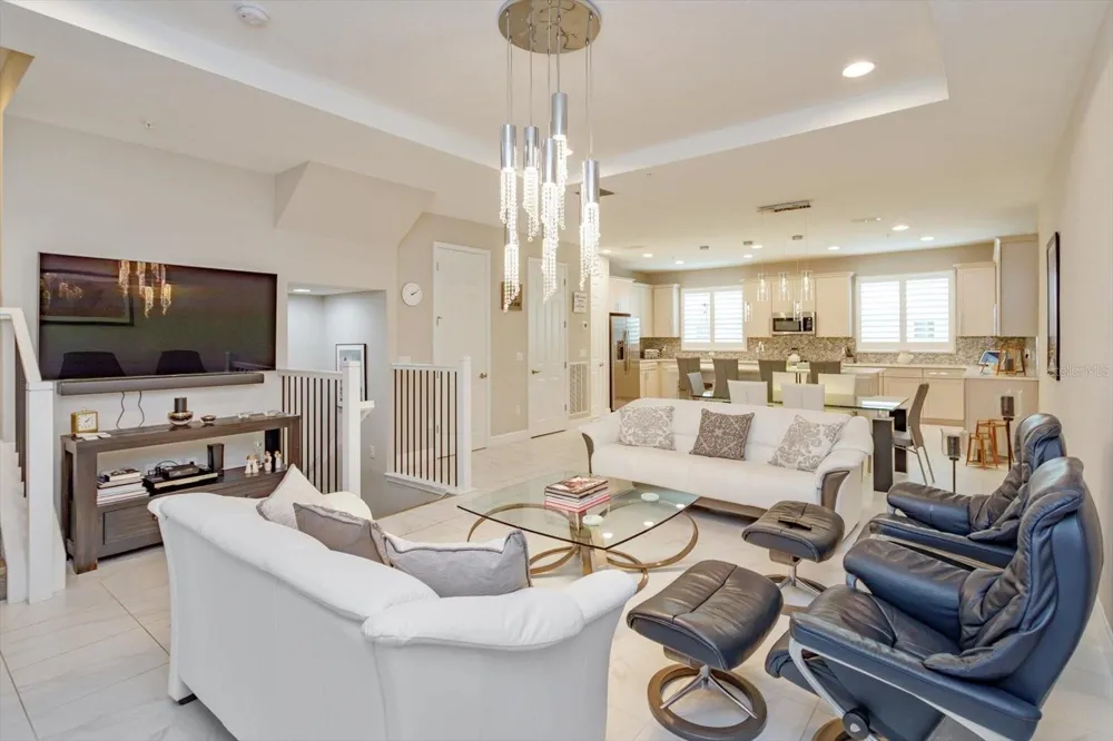 1495 LAKE GEORGE DRIVE Lake Mary, FL 32746