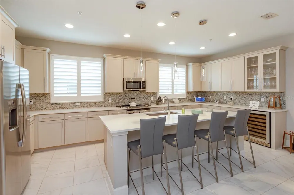 1495 LAKE GEORGE DRIVE Lake Mary, FL 32746