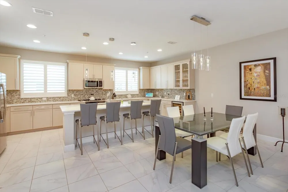 1495 LAKE GEORGE DRIVE Lake Mary, FL 32746