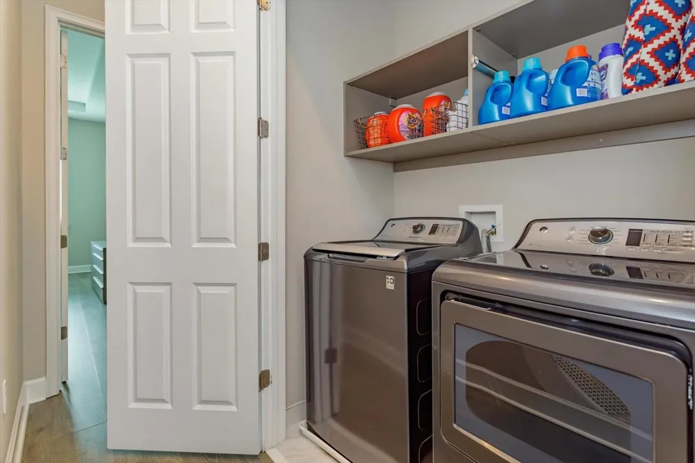 1495 LAKE GEORGE DRIVE Lake Mary, FL 32746