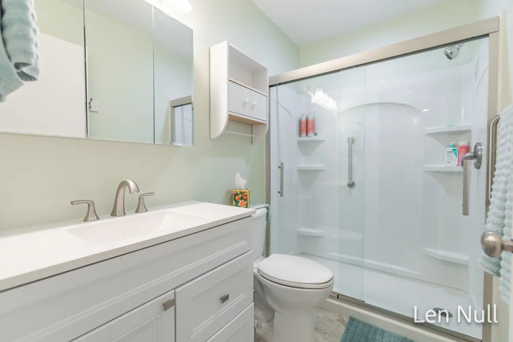 2742 Stonebluff Drive SW Wyoming City, MI 49519