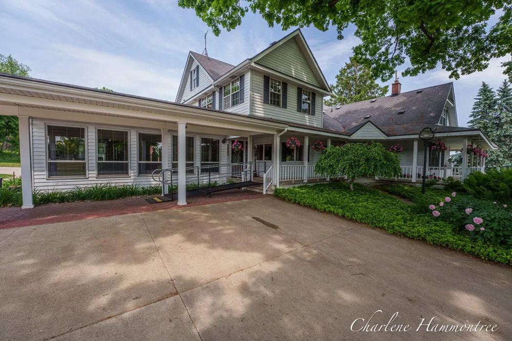 9111 Summit Avenue NE Algoma Township, MI 49341