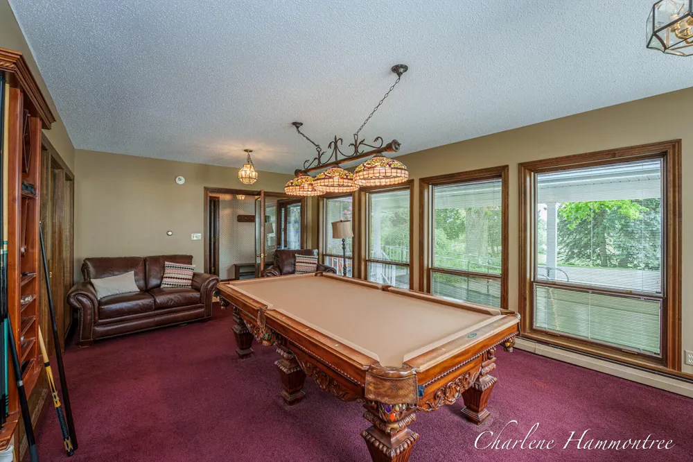 9111 Summit Avenue NE Algoma Township, MI 49341