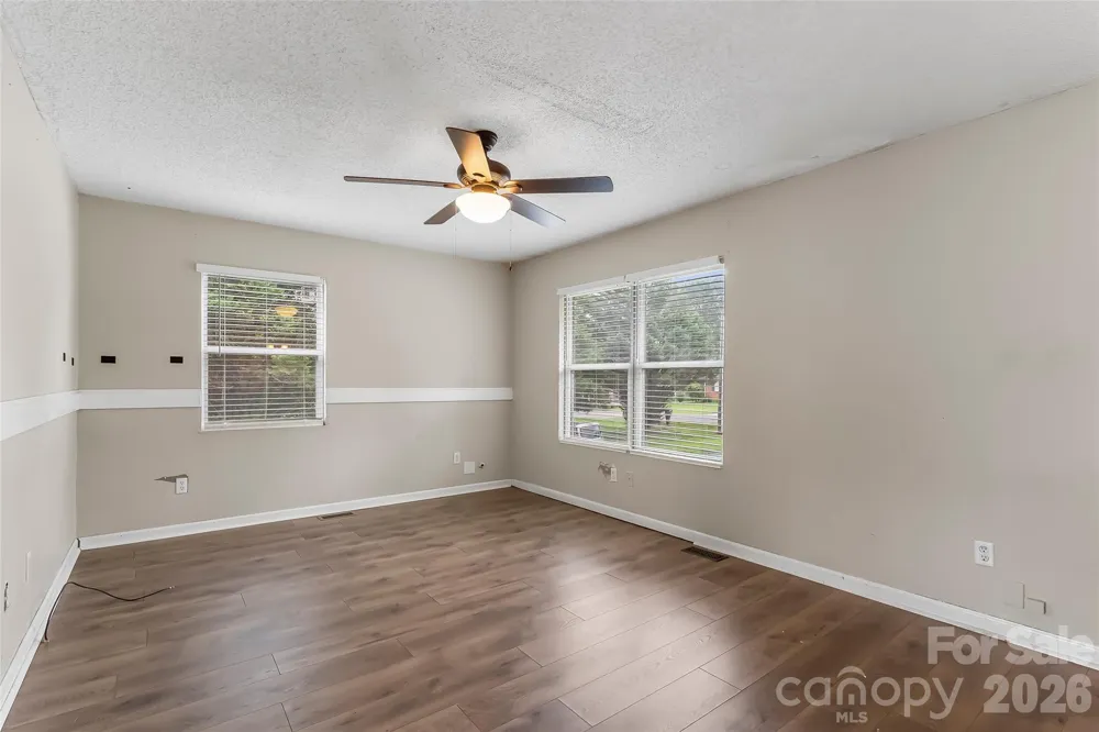 2646 Icard Rhodhiss Road Connelly Springs, NC 28612