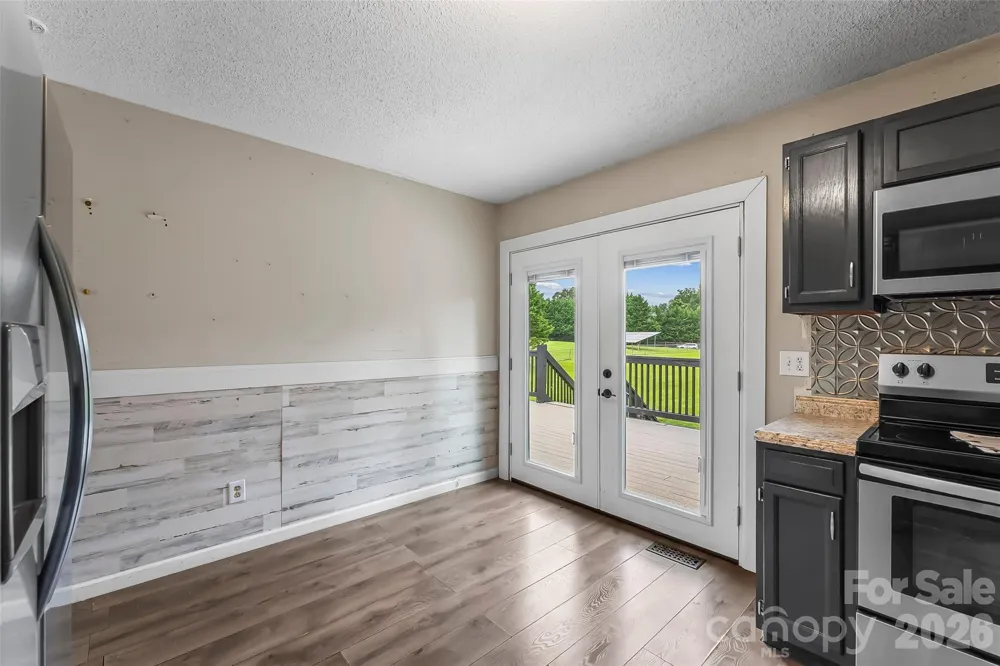 2646 Icard Rhodhiss Road Connelly Springs, NC 28612