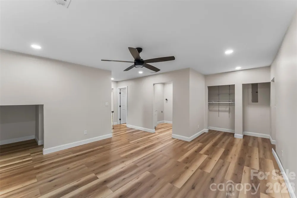 2646 Icard Rhodhiss Road Connelly Springs, NC 28612