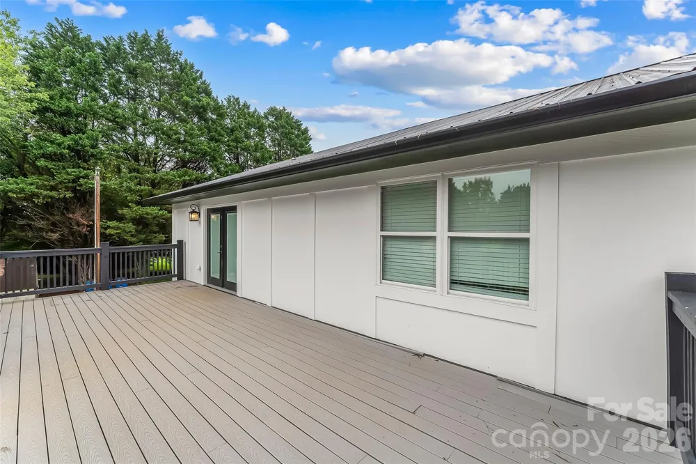 2646 Icard Rhodhiss Road Connelly Springs, NC 28612